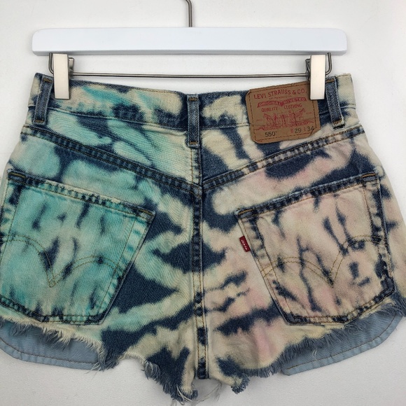LF Furst of a Kind Tie Dye Levi’s 550 Cutoffs - Picture 2 of 7